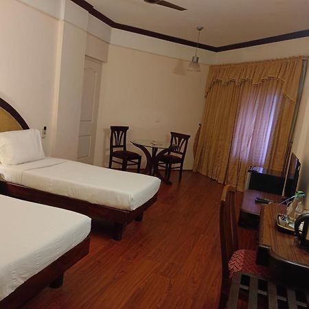 Manuelsons Malabar Palace Kozhikode Exterior photo