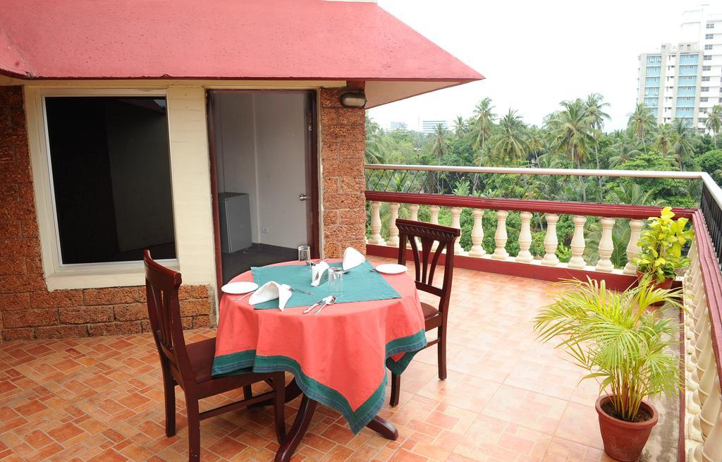 Manuelsons Malabar Palace Kozhikode Exterior photo